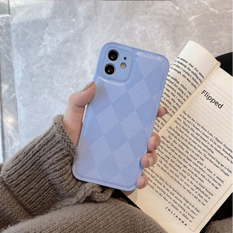 Diamond Pattern Genuine Leather Full-coverage Phone Case with Precise Cutouts